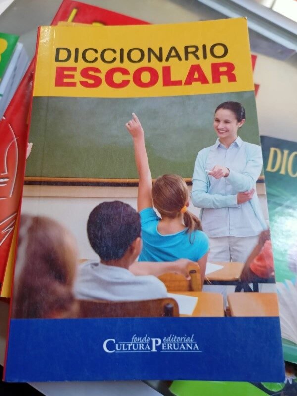 Diccionario Escolar | FECP A6